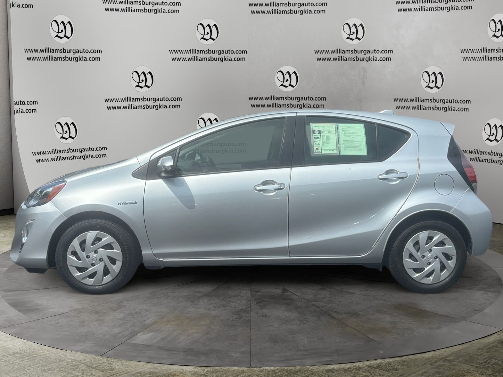 Used 2016 Toyota Prius c One with VIN JTDKDTB35G1133329 for sale in Williamsburg, VA