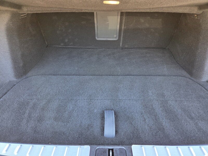 Used 2023  Lucid Grand Touring image 19