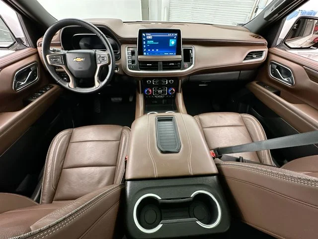 Used 2023 Beige Chevrolet High Country image 2