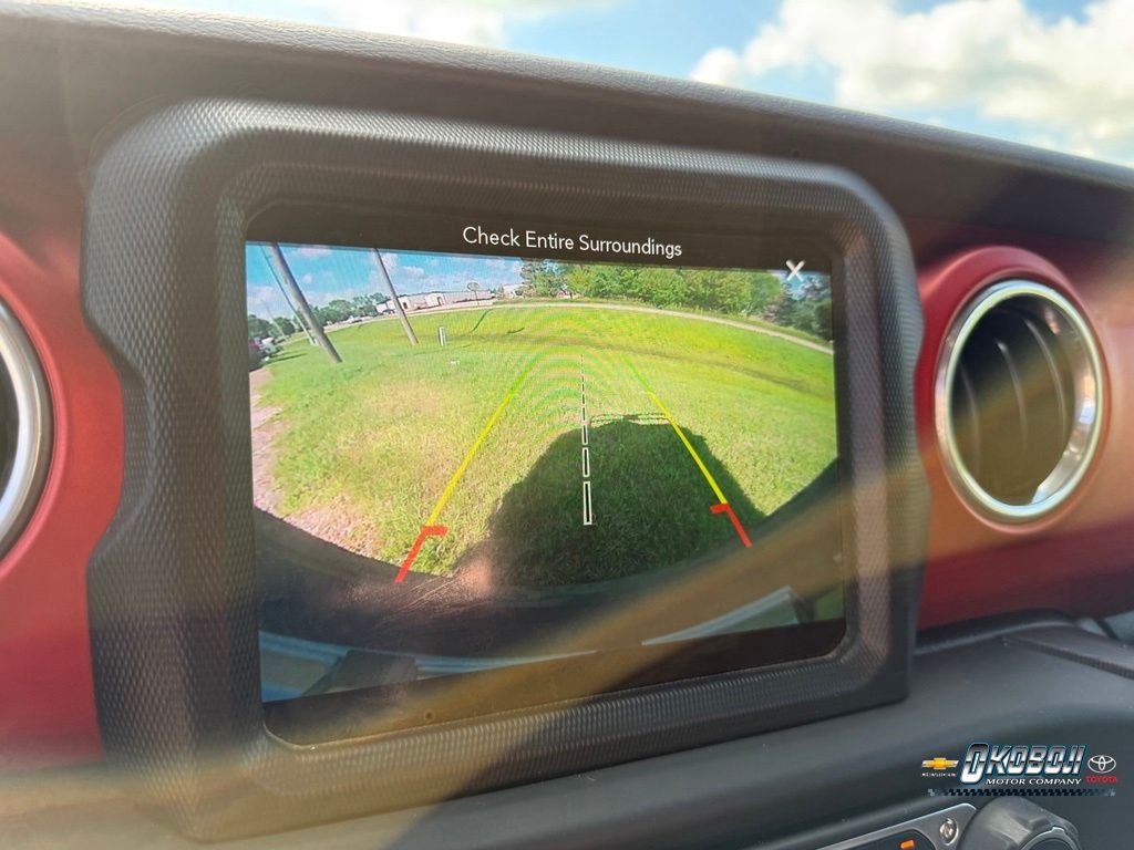 Used 2018 Gray Jeep Unlimited Rubicon image 15