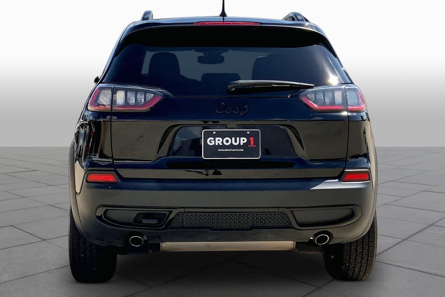 Pre-Owned 2022 Jeep Cherokee X