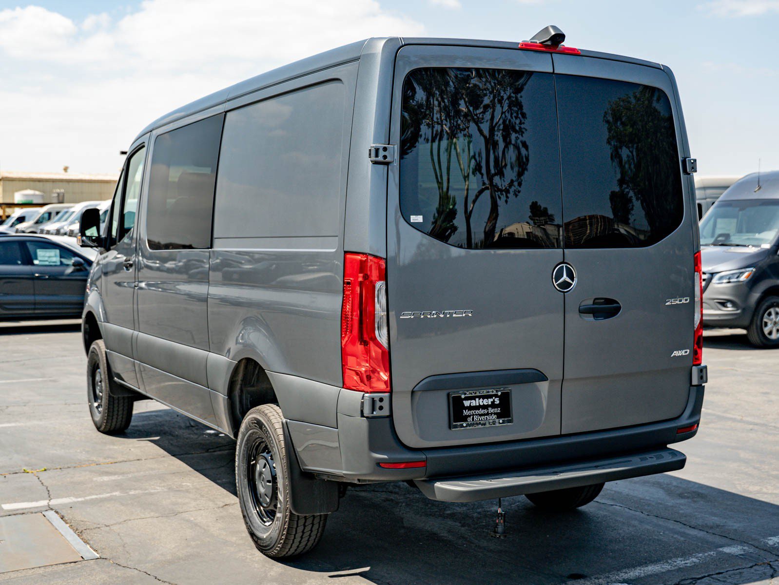New 2026 Selenite gray metallic Mercedes-Benz 2500 Standard Roof I4 Diesel HO 144 AWD image 4