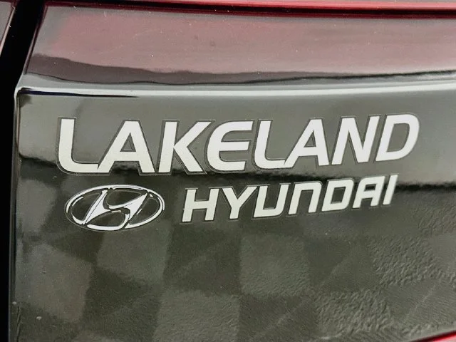 New 2027 Black Hyundai SEL image 24