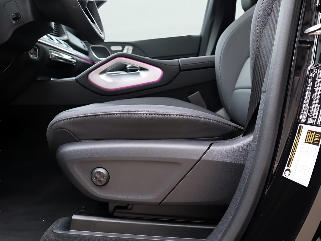 2025 Mercedes-Benz GLE GLE450 - Photo 39