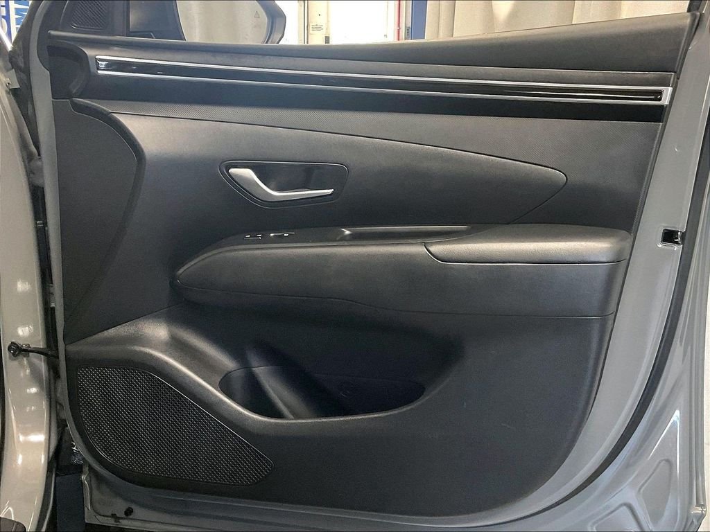 Used 2024 Gray Hyundai SEL image 12