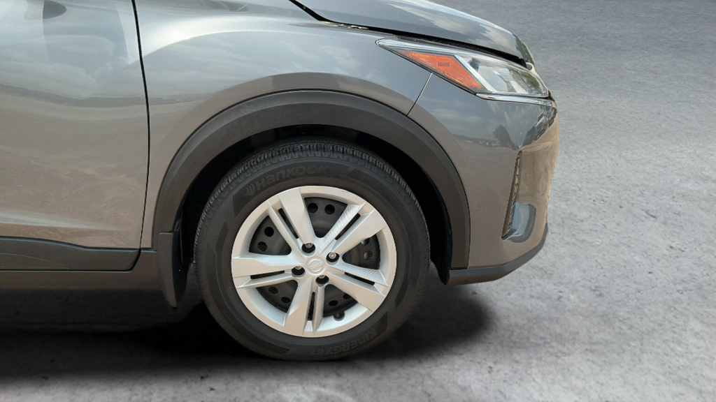 Used 2024 Gun Metallic Nissan S image 25