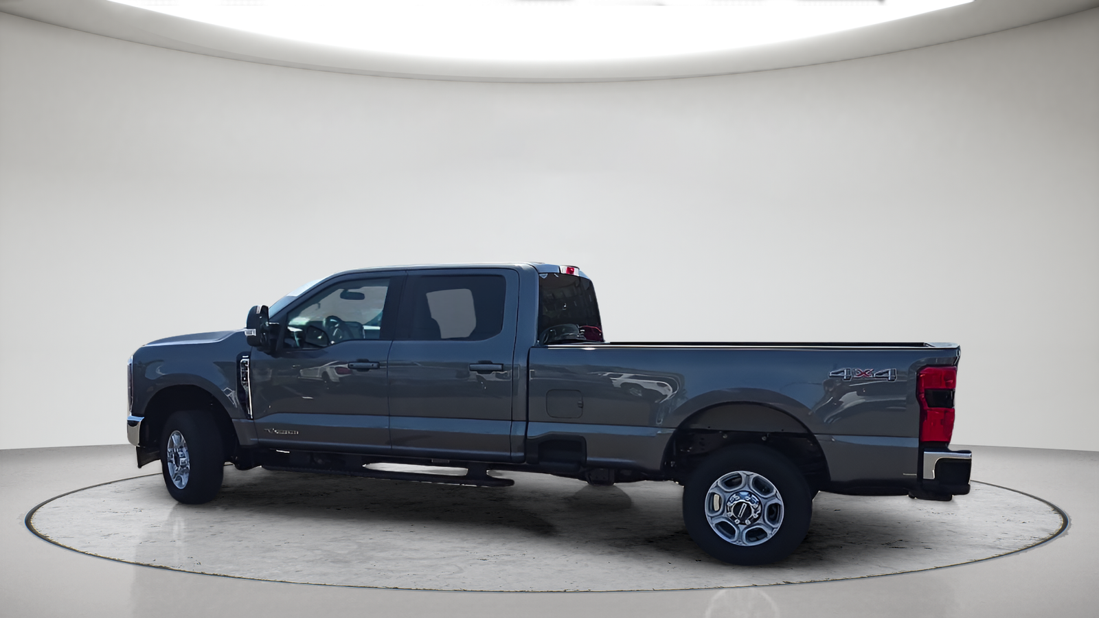 New 2026 Carbonized Gray Metallic Ford F-350® XLT image 10