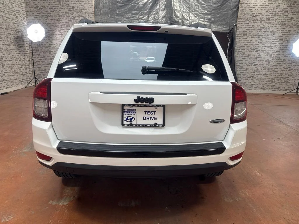 Used 2015 Bright White Clearcoat Jeep Sport image 6