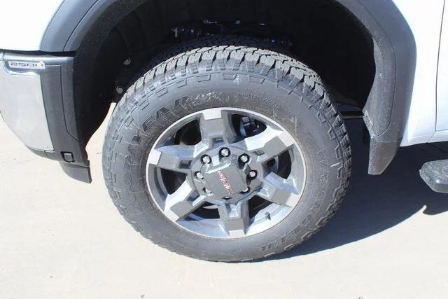 New 2026 White GMC SLT image 8