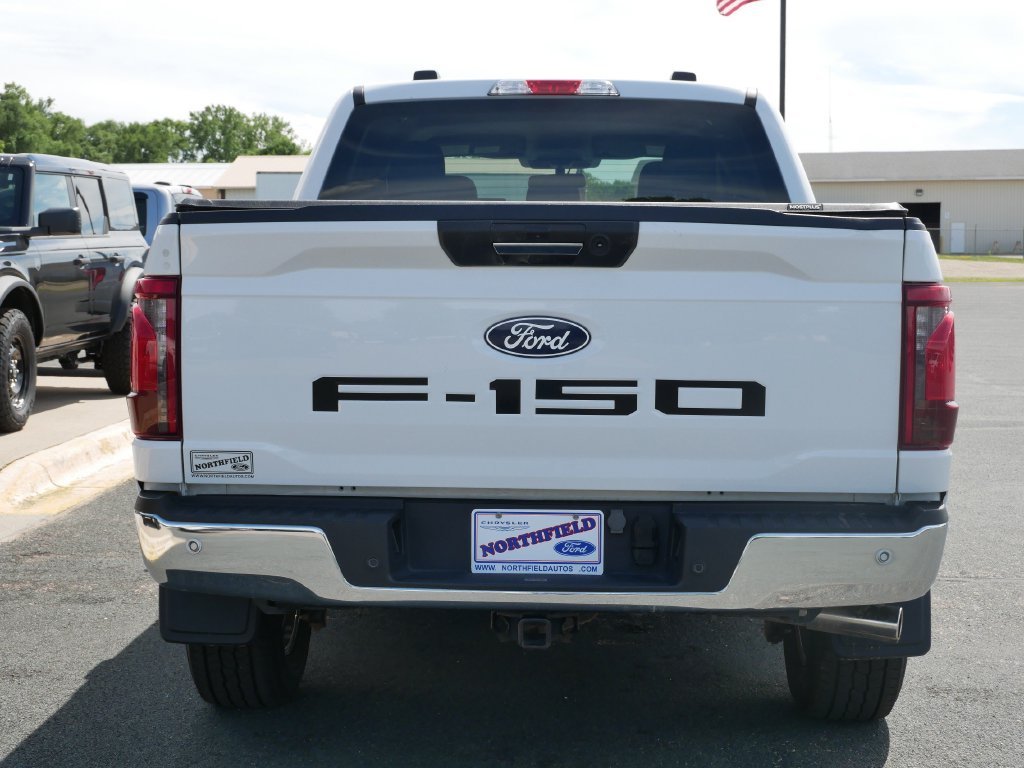 Used 2024 White Ford XLT image 7