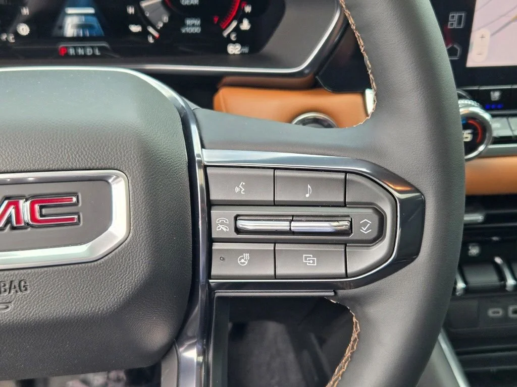 New 2026 Summit White GMC AT4 image 42