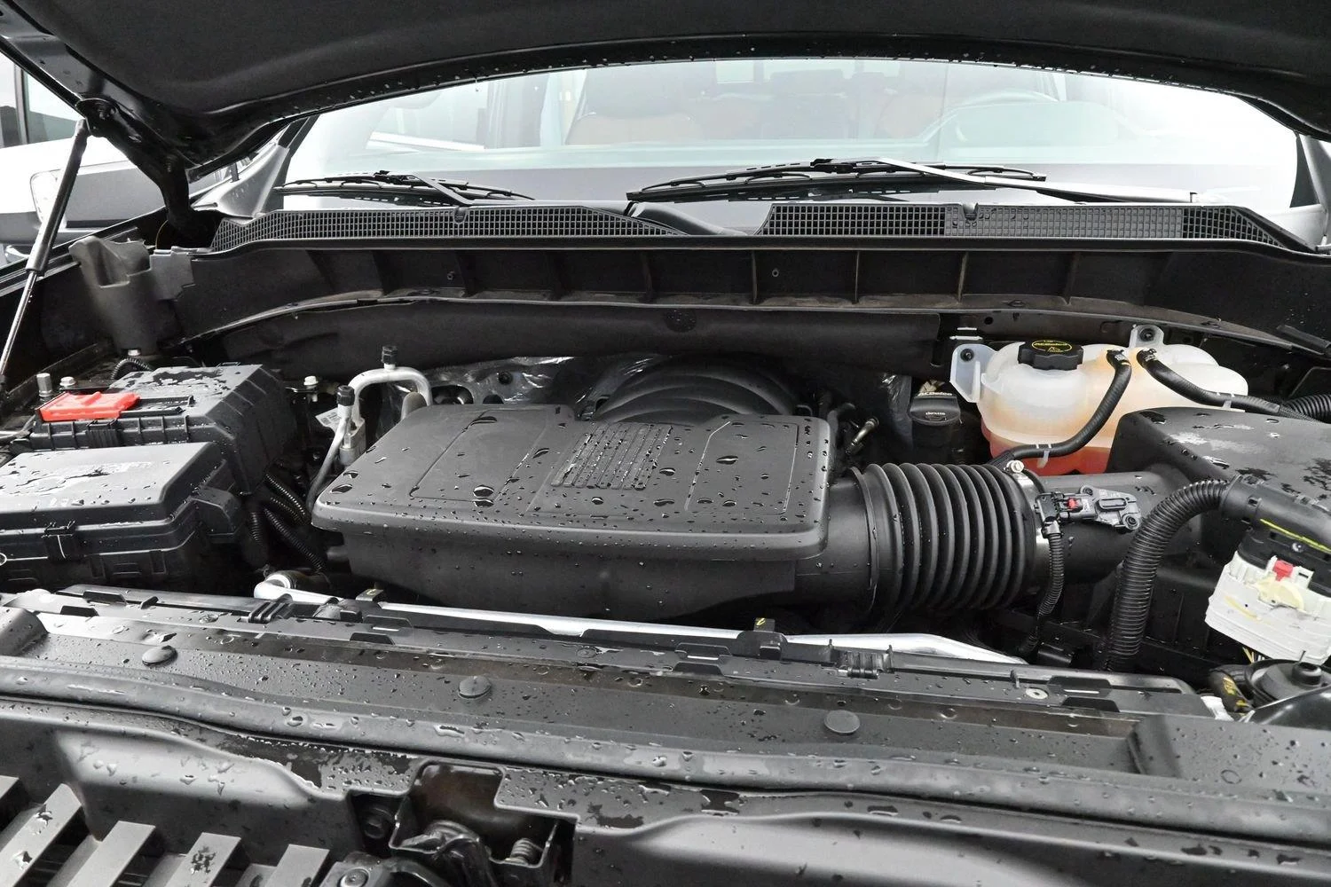 Used 2026 Black Chevrolet High Country image 33