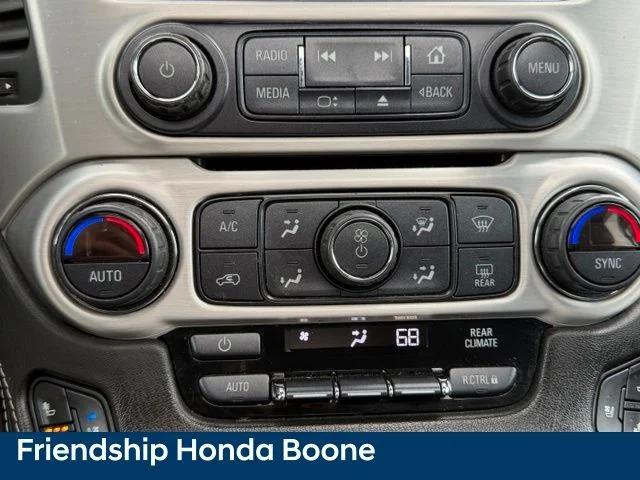 Used 2019 White GMC SLT image 26