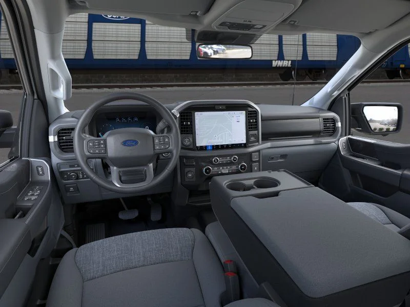 New 2026 Oxford White Ford XLT image 25