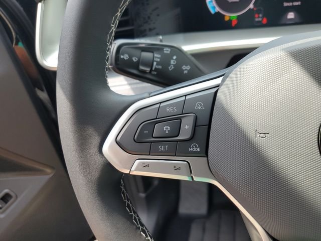 New 2026 Black Volkswagen SE image 26