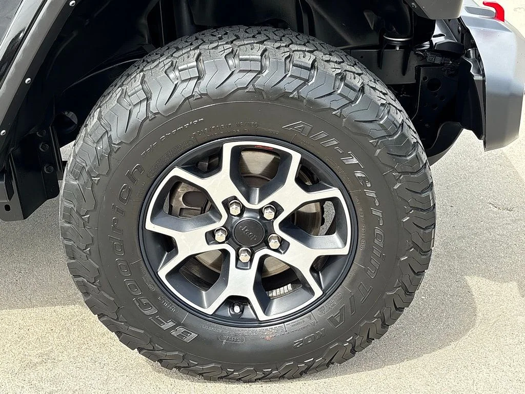 Used 2022 Black Clear Coat Jeep Rubicon image 29
