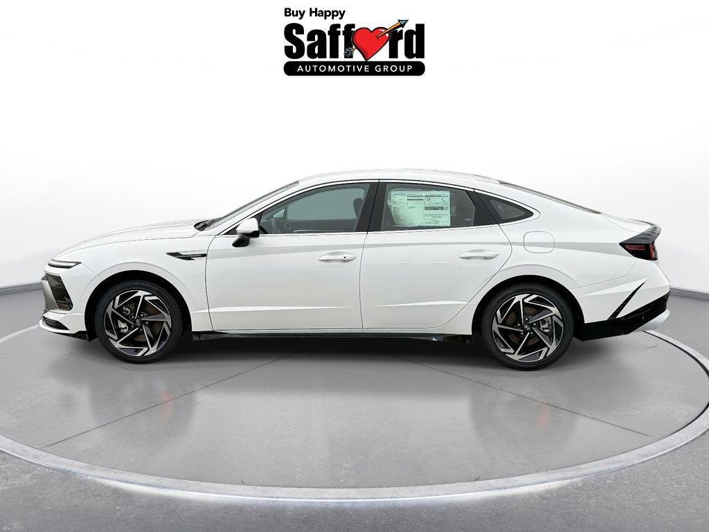 New 2026 White Hyundai SEL Sport image 4