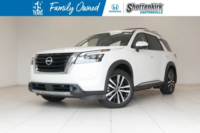 2025 Nissan Pathfinder Platinum