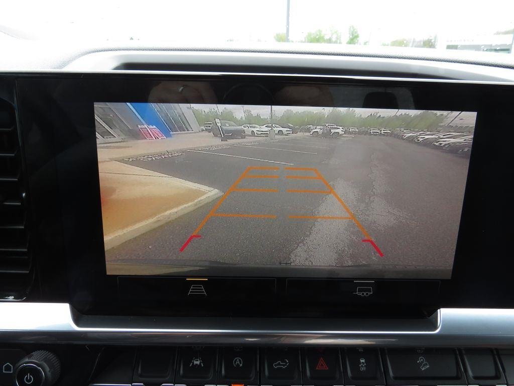 Used 2023 Black Chevrolet RST image 27