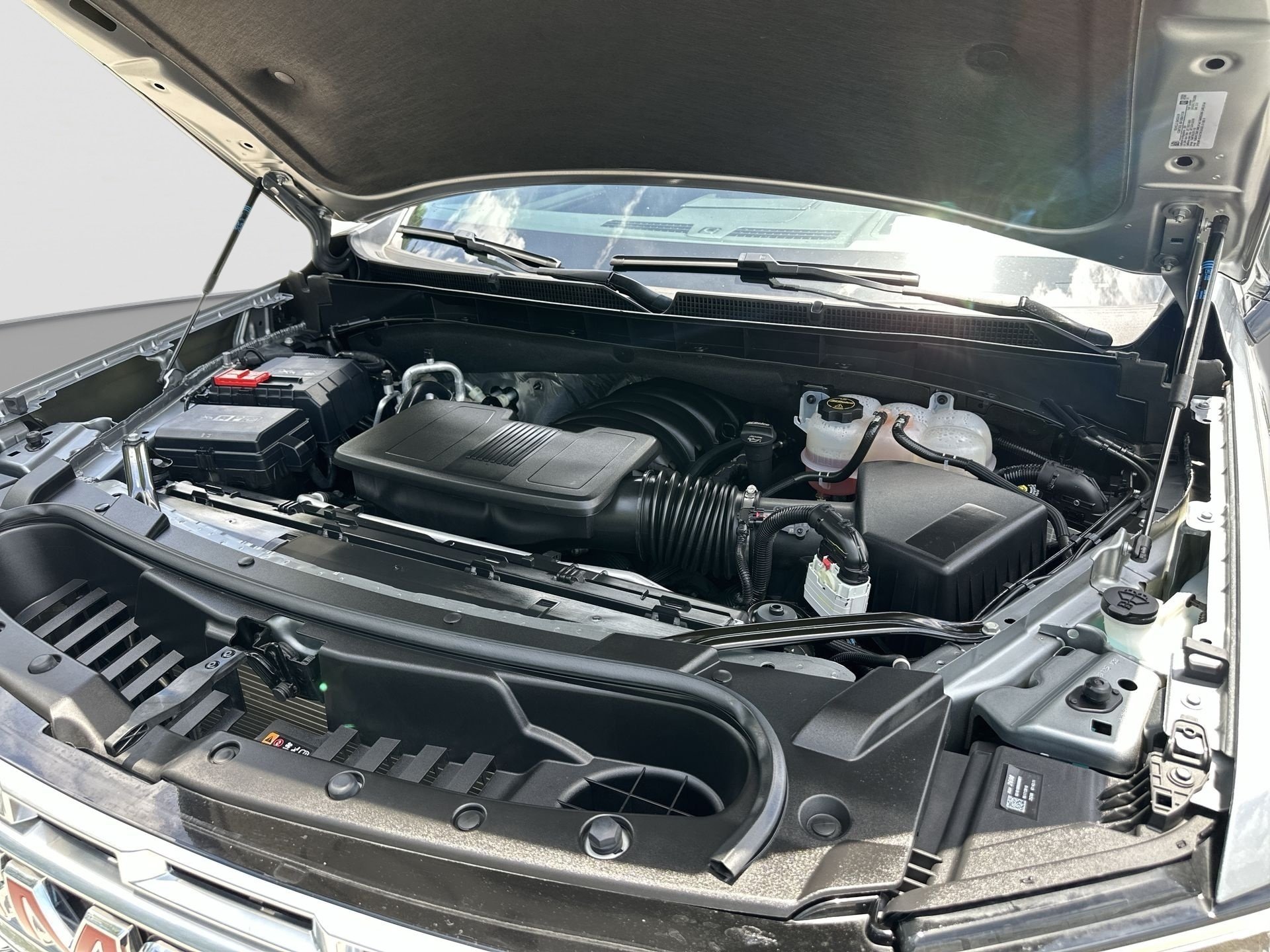 2026 GMC Yukon Denali - Photo 30