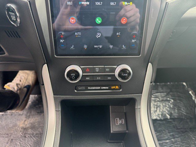 2024 Ford Edge SEL - Photo 18