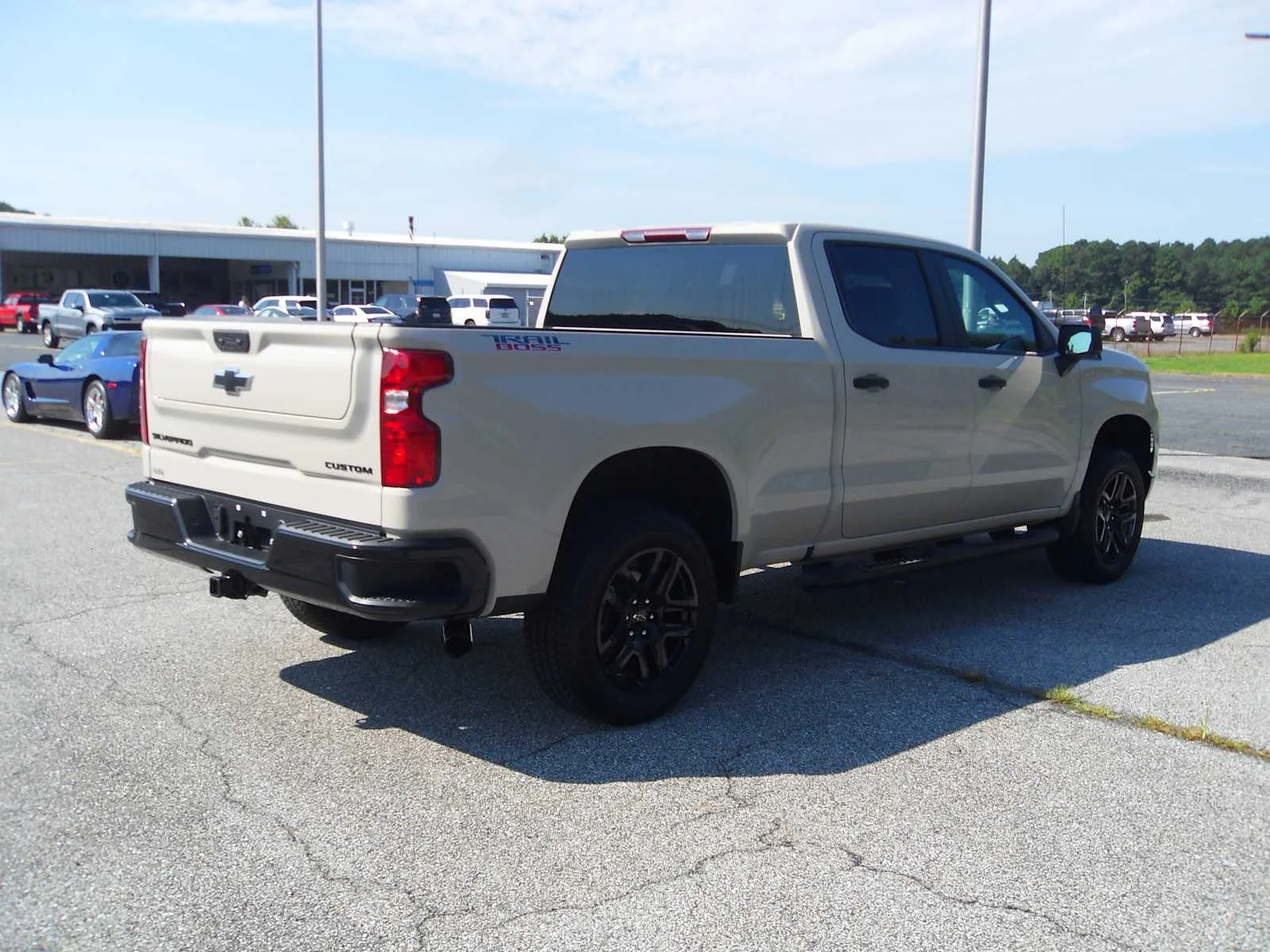 Certified Used 2026 White Sands Chevrolet Custom Trail Boss image 5