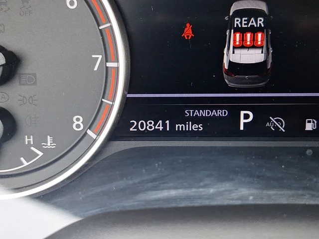 Used 2024 White Nissan SV image 17