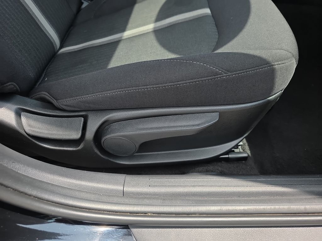 Used 2024 Onyx Black Hyundai SEL image 36