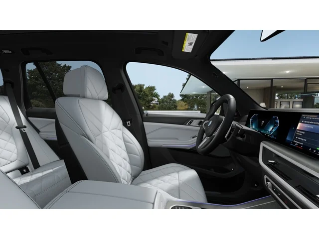 New 2026 Carbon Black Metallic BMW xDrive50e image 9