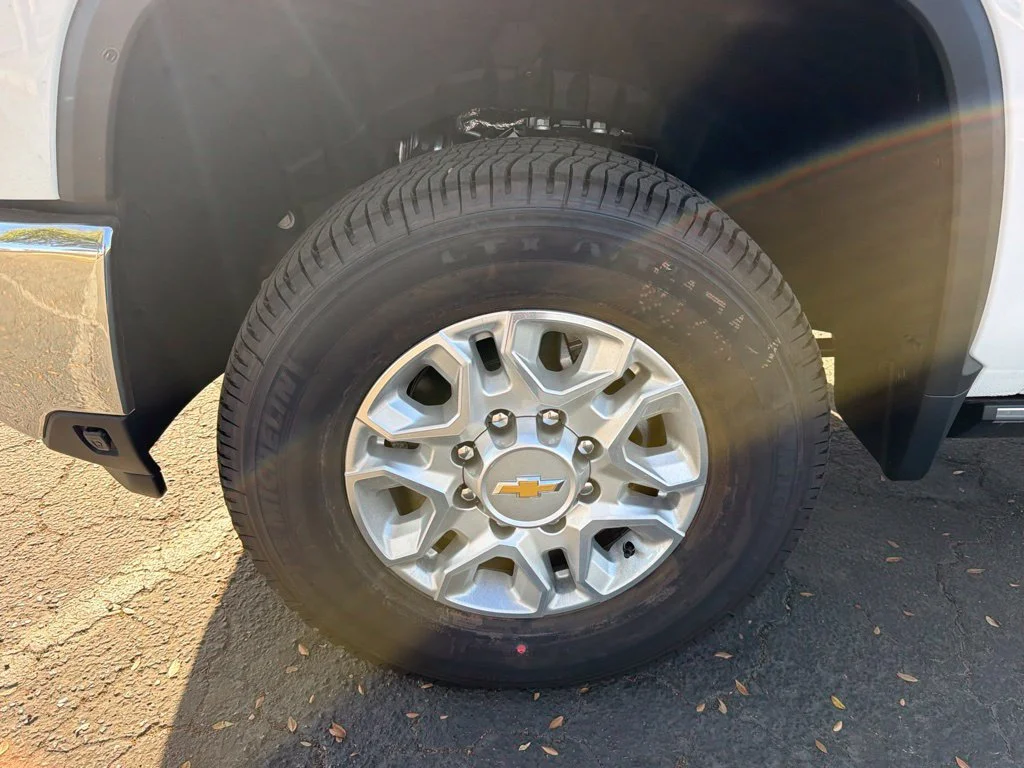 2026 Chevrolet Silverado 2500 HD LTZ - Photo 9