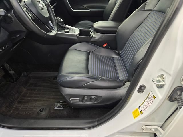 Used 2024 Off-white Toyota XSE image 16
