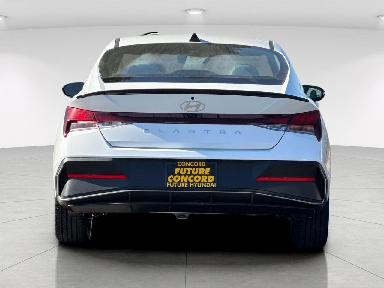 New 2026 White Hyundai SEL Sport Plus image 4