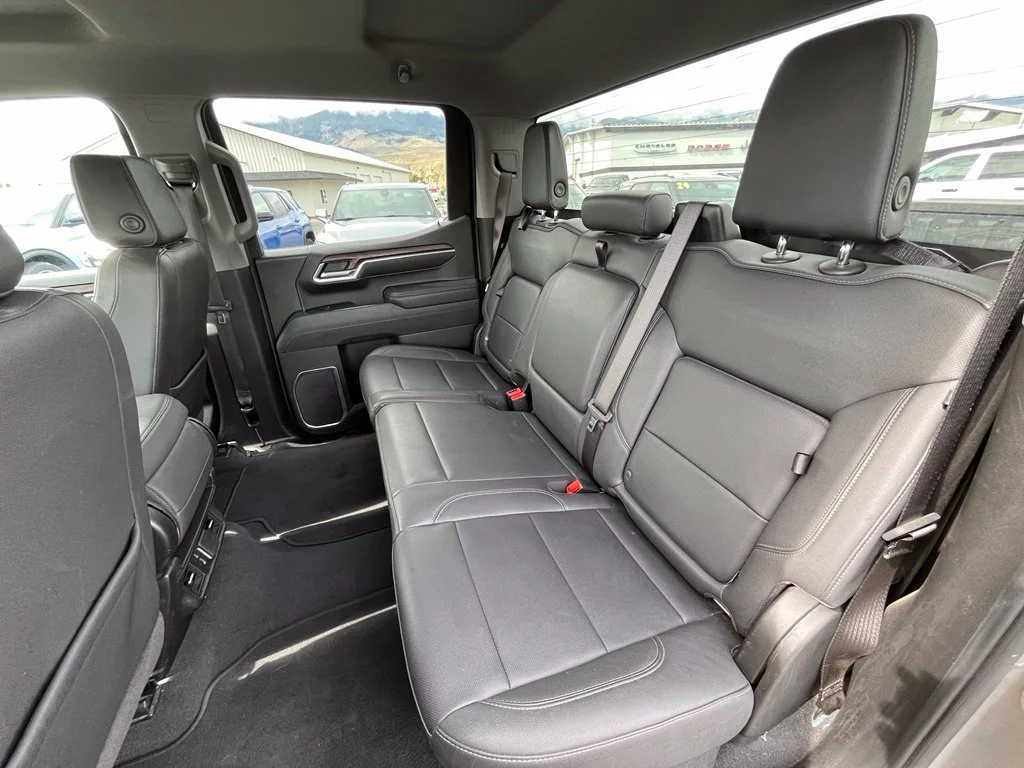 Used 2025 Sterling Metallic GMC SLT image 14