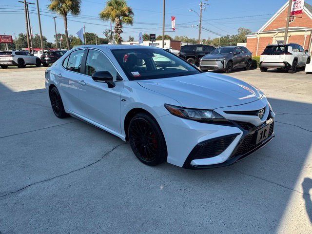 Certified Used 2024 White Toyota SE image 3