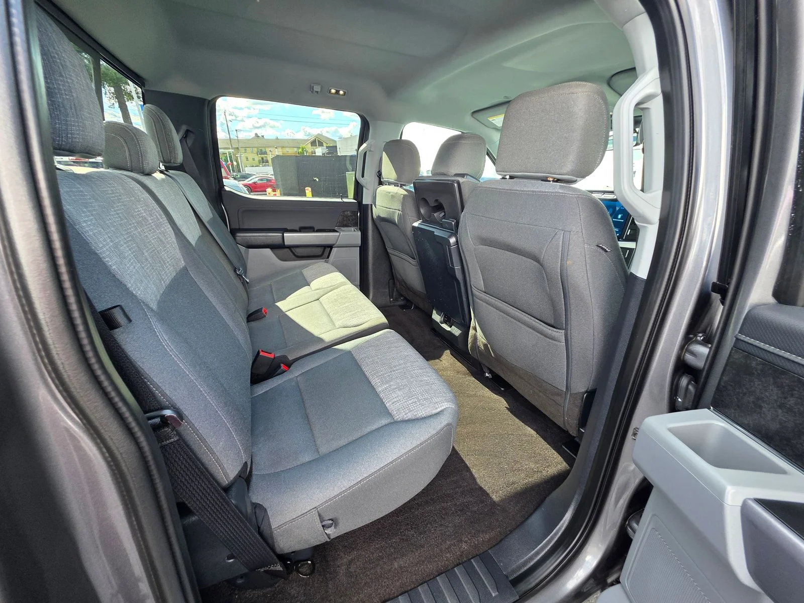 Used 2021 Gray Metallic Ford XLT image 14
