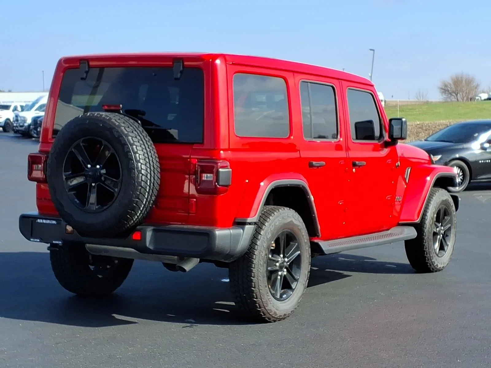 Used 2023 Firecracker Red Clear Coat Jeep Sahara image 12