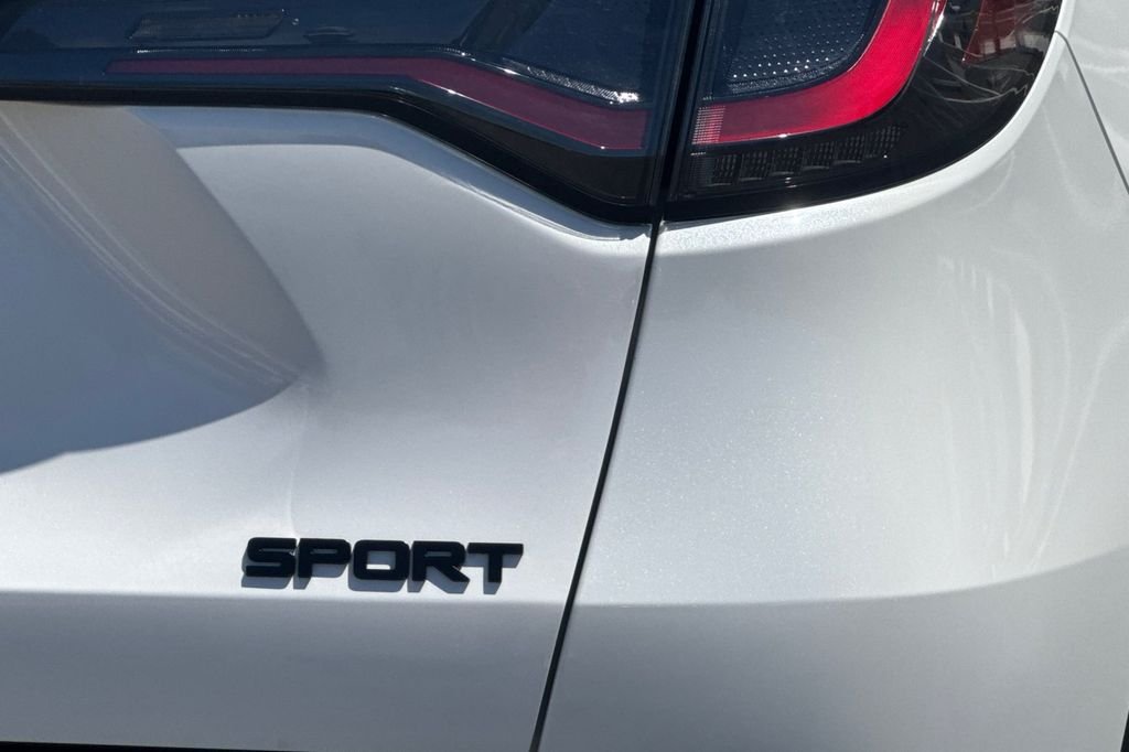Certified Used 2025 Platinum White Pearl Honda Sport image 35
