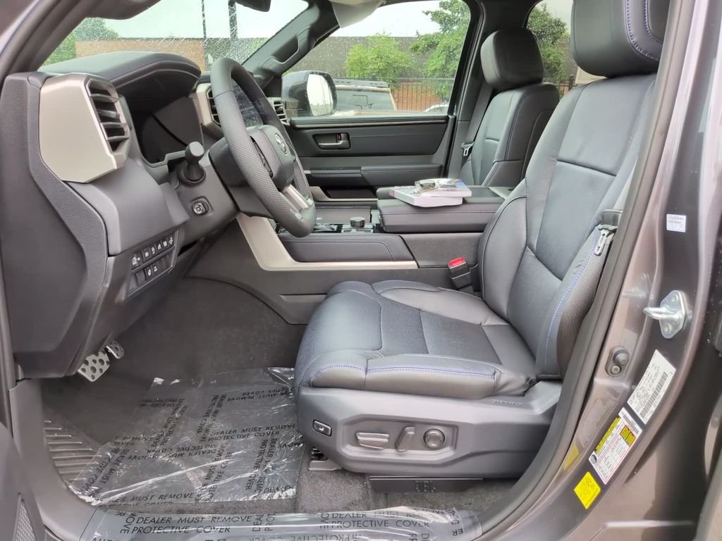 New 2026 Magnetic Gray Metallic Toyota  Platinum image 13