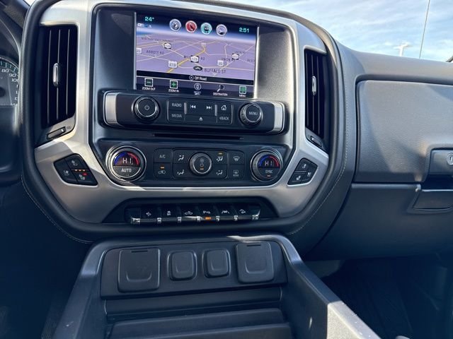 Used 2018 Black GMC SLT image 14