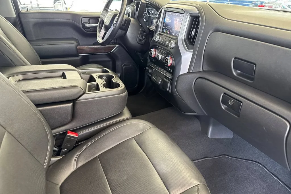 Used 2021 QUICKSILVER METALLIC GMC SLT image 15