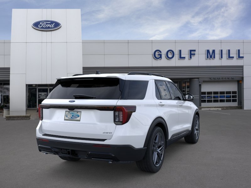 New 2026 Star White Metallic Tri-Coat Ford ST-Line image 8