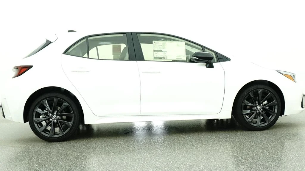 New 2026 Ice Cap Toyota XSE image 13