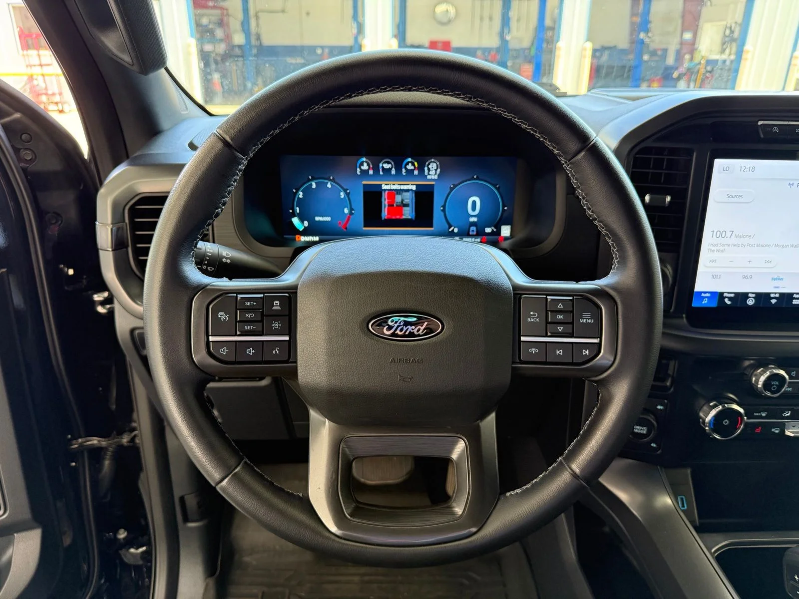 Used 2024 Black Ford XLT image 14