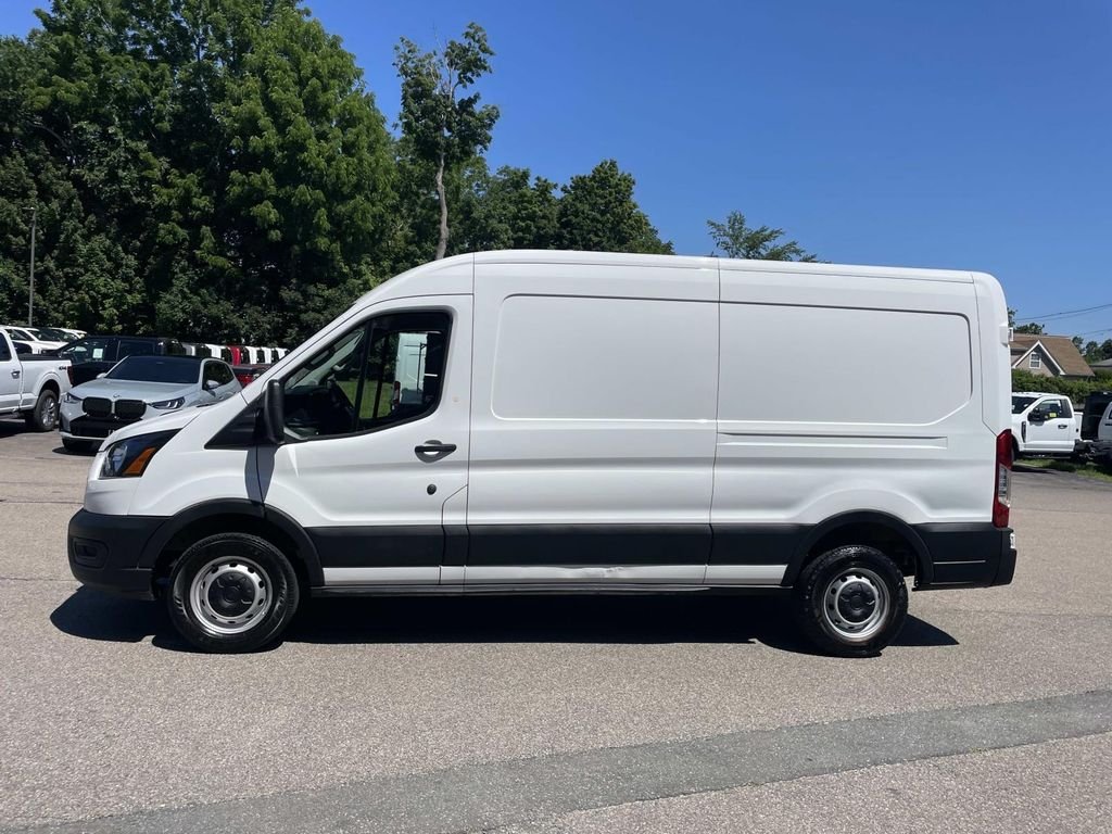 Used 2025 White Ford Base image 2
