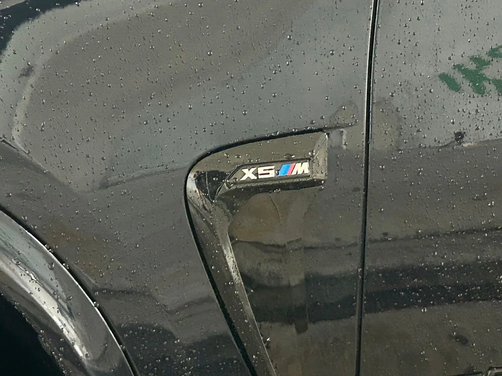 Used 2014 Black BMW xDrive50i image 17