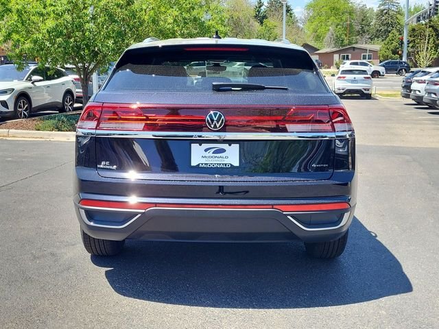 New 2026 Black Volkswagen 2.0T SE image 7