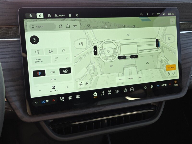 Used 2024  Rivian Adventure image 35