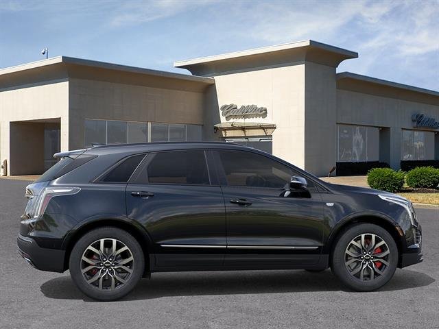 2026 Cadillac XT5 Sport, photo 5 of 12