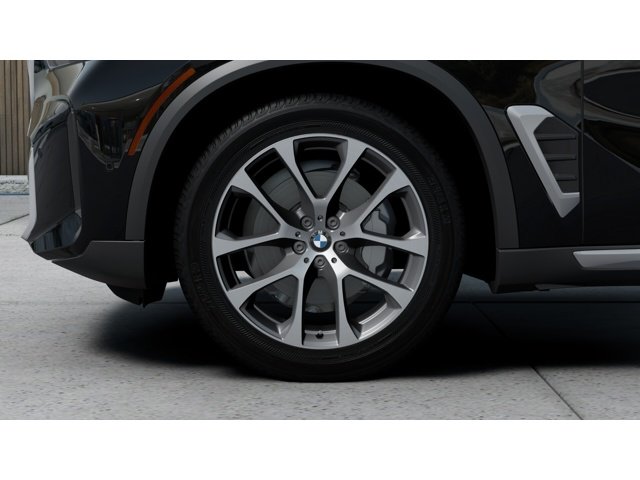 New 2026 Black Sapphire Metallic BMW X5 40i image 7