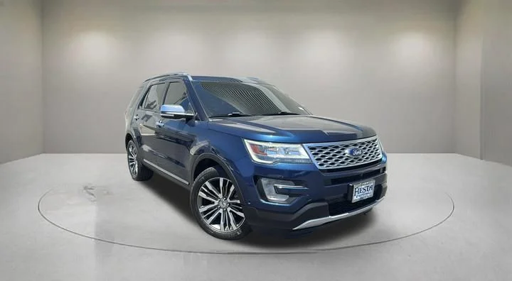 Certified Used 2017 Blue Ford Platinum image 1